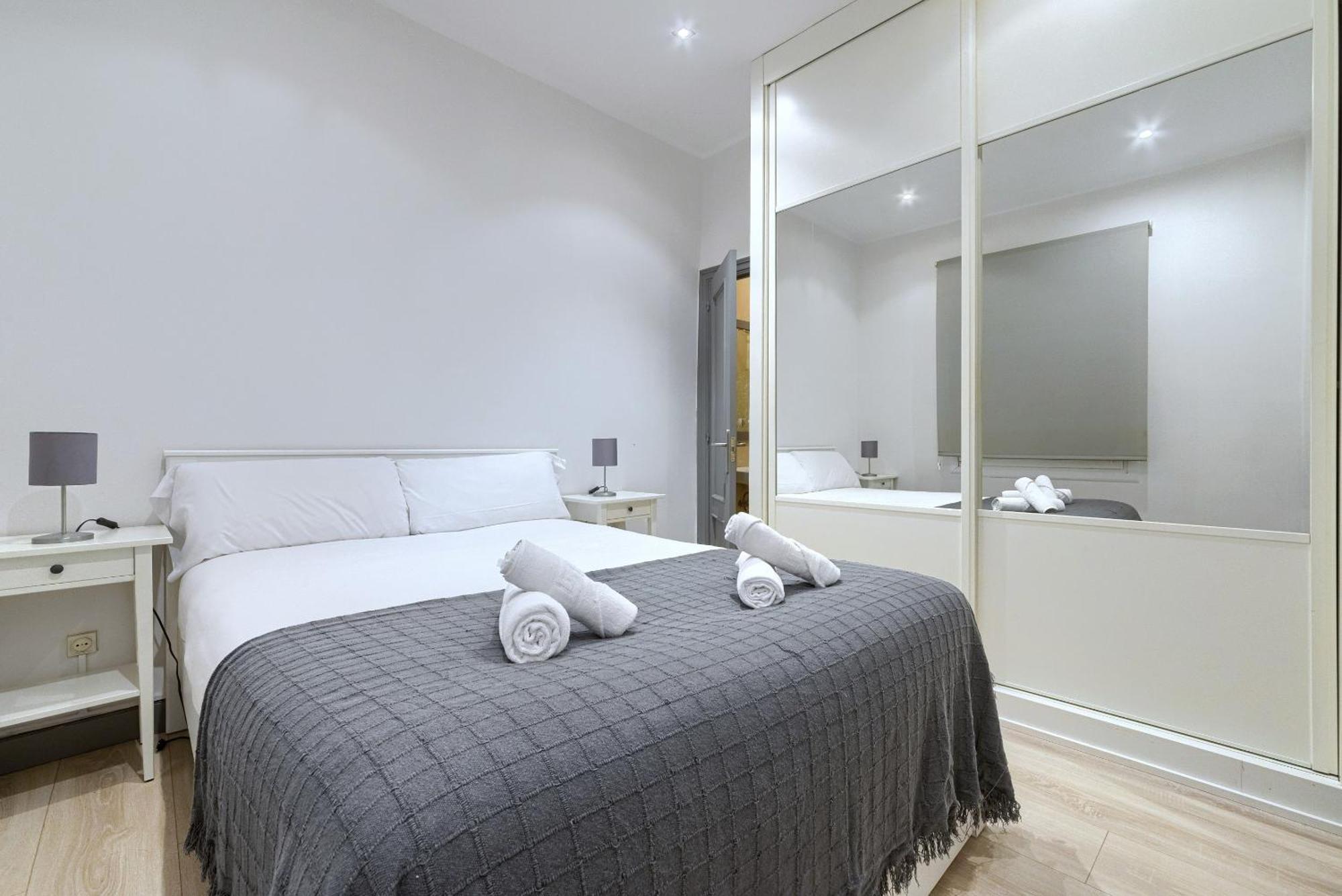 Tristan Vivienda Turistica De Diseno Con Ac Apartment Bilbao Bagian luar foto