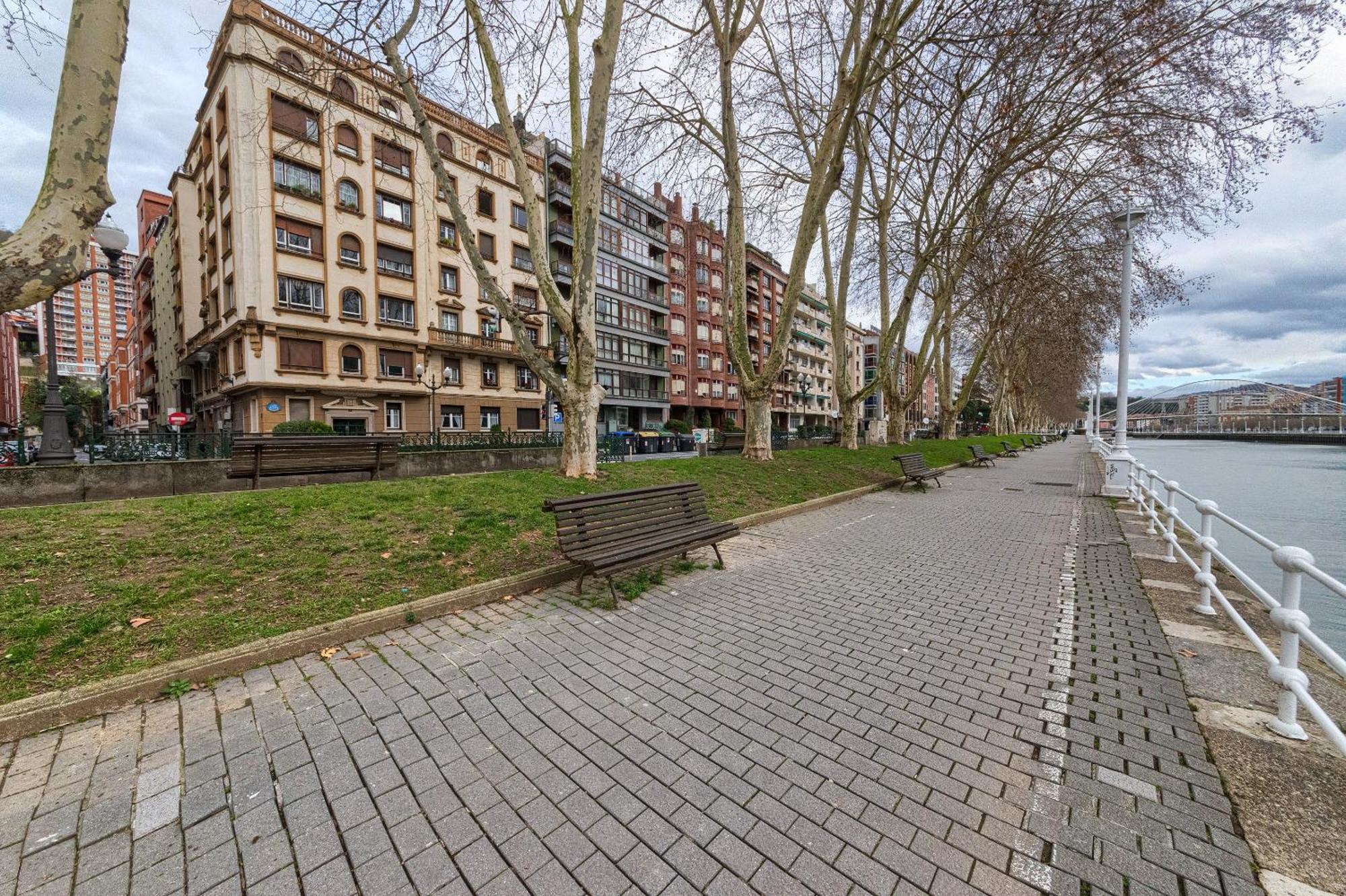 Tristan Vivienda Turistica De Diseno Con Ac Apartment Bilbao Bagian luar foto